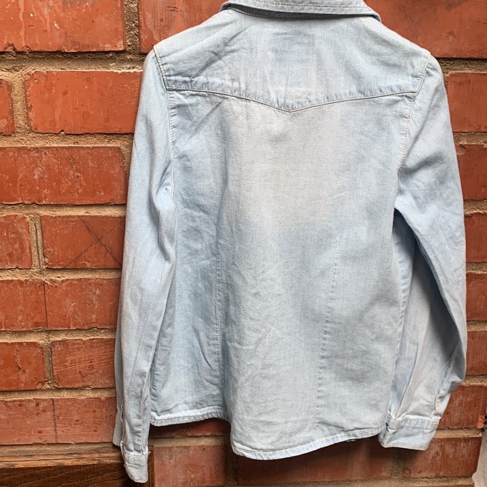 Ruum western style vintage light denim long sleeve button down for kids - Picture 6 of 9